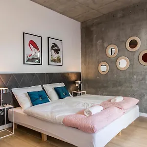 Piedmont House Apartment